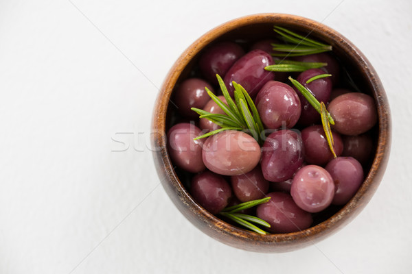 Olives bois bol blanche pourpre saine [[stock_photo]] © wavebreak_media