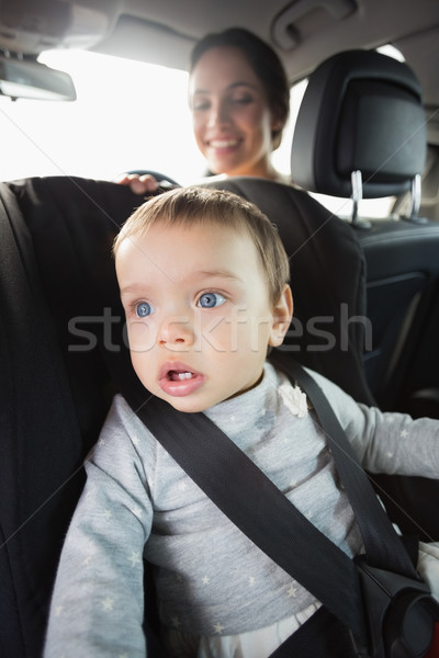 Madre bebé coche asiento carretera nino Foto stock © wavebreak_media