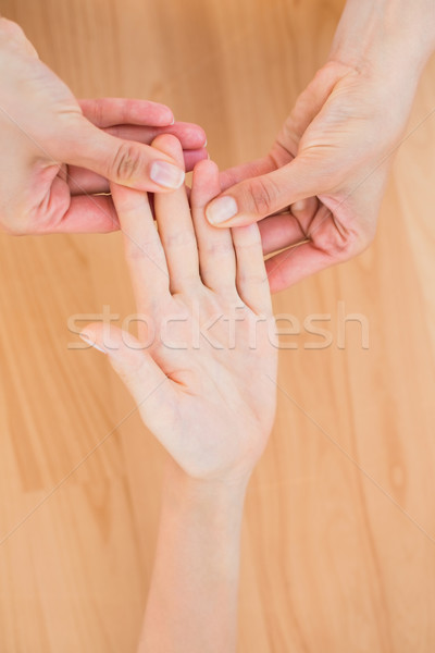 Hand Massage medizinischen Büro Frau Gesundheit Stock foto © wavebreak_media
