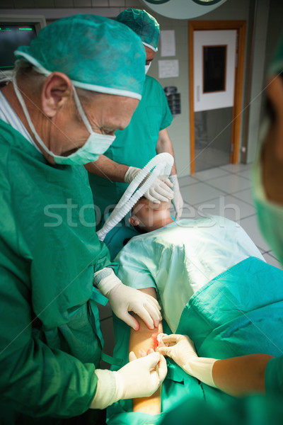 Sebész szike nyitva beteg sebészi szoba Stock fotó © wavebreak_media