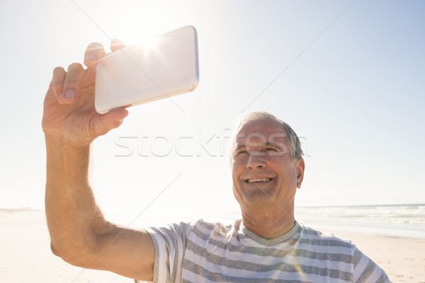 幸せ シニア 男 スマートフォン 立って ストックフォト © wavebreak_media