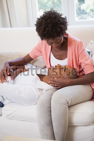 Kobieta w ciąży snem sypialni domu domu człowiek Zdjęcia stock © wavebreak_media