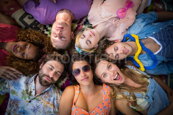 Grup arkadaşlar daire eğlence Stok fotoğraf © wavebreak_media