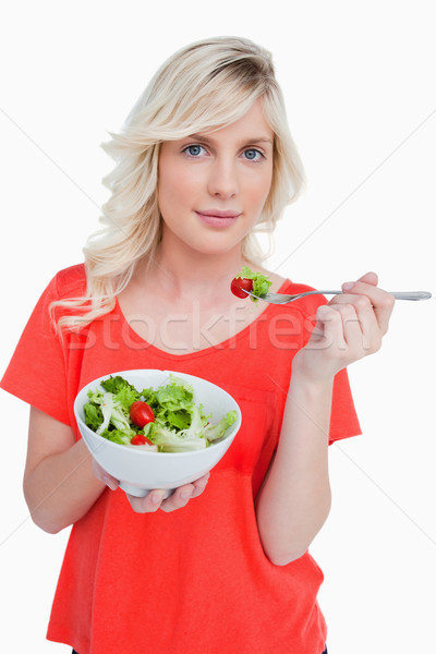 Foto stock: Jóvenes · mujer · rubia · comer · vegetales · ensalada · blanco