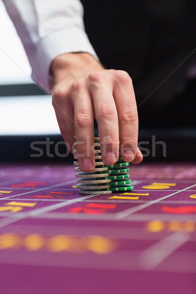 Handelaar chips tabel casino spel rijke Stockfoto © wavebreak_media