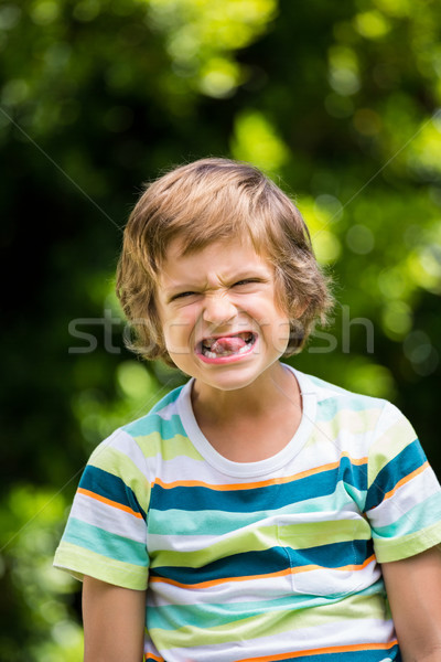 Weinig jongen grappig gezicht natuur patroon Stockfoto © wavebreak_media
