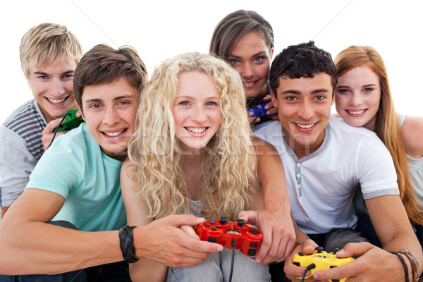 Portret tieners spelen video games woonkamer Stockfoto © wavebreak_media