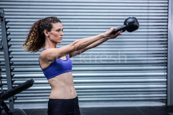 Muskularny kobieta crossfit siłowni Zdjęcia stock © wavebreak_media