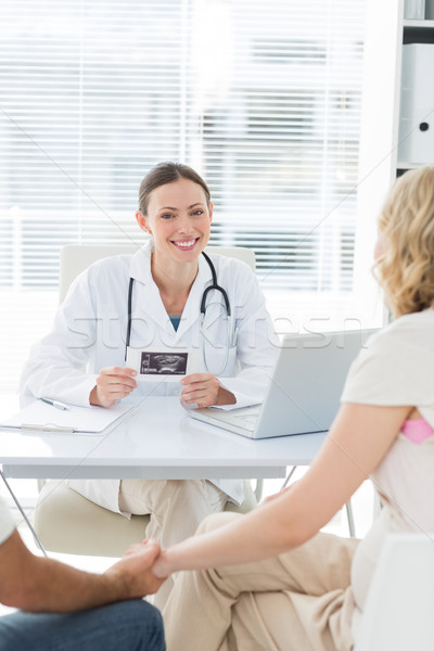 Foto stock: Feminino · médico · expectante · casal · retrato · sessão