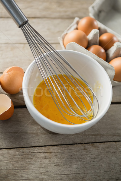 мнение яйца чаши деревянный стол Сток-фото © wavebreak_media