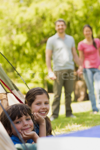 Stock fotó: Gyerekek · sátor · pár · park · portré · elmosódott