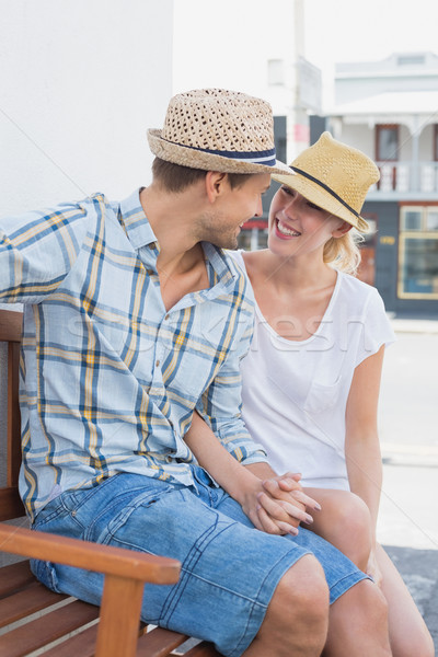 Foto stock: Jovem · quadril · casal · sessão · banco · sorridente