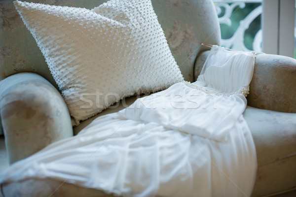 Esküvői ruha kanapé otthon esküvő szeretet divat Stock fotó © wavebreak_media
