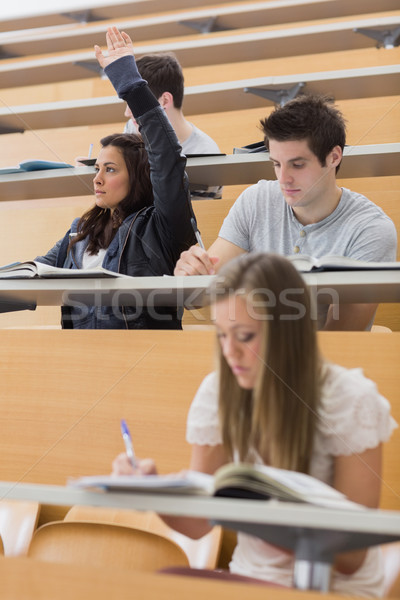 Diák ül előadás előcsarnok kéz felfelé Stock fotó © wavebreak_media