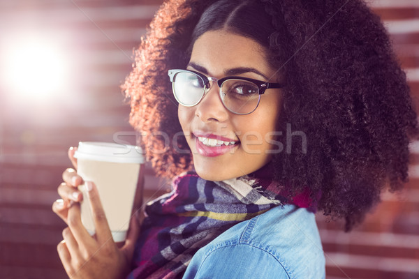 Lächelnd anziehend Hipster halten Tasse Porträt Stock foto © wavebreak_media