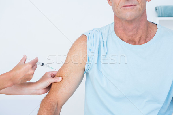 Foto stock: Médico · injeção · paciente · médico · escritório · mão