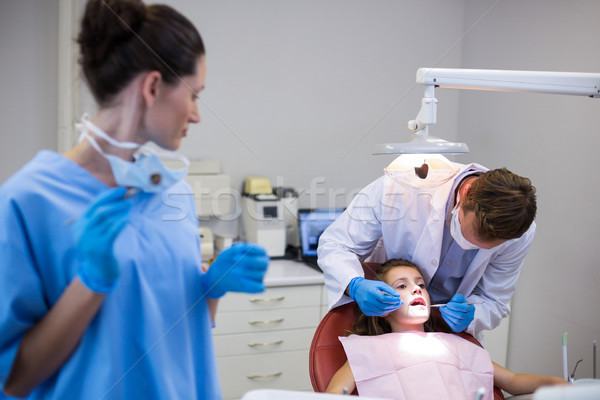 Foto stock: Dentista · jovem · paciente · ferramentas · homem