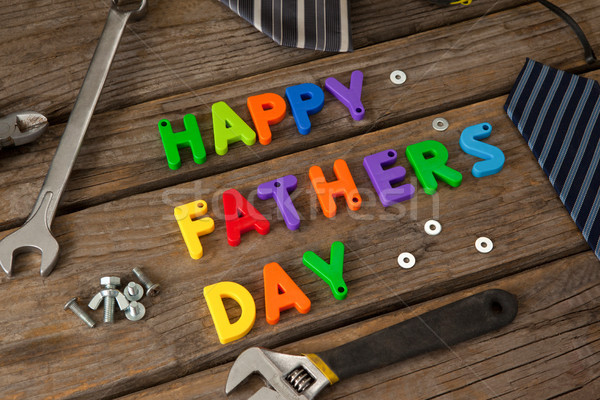 Jour de pères heureux blocs cravate bois planche Photo stock © wavebreak_media