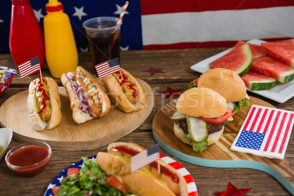 Amerikaanse vlag hot honden houten tafel voedsel Stockfoto © wavebreak_media