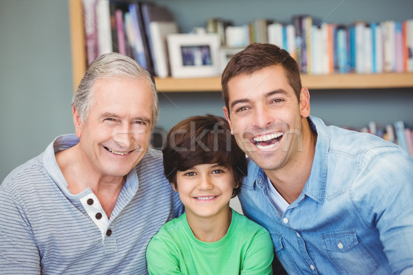 Portré boldog családi portré családi otthon család szeretet Stock fotó © wavebreak_media