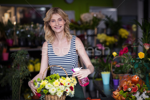 Foto stock: Feminino · água · flores · retrato · sorridente