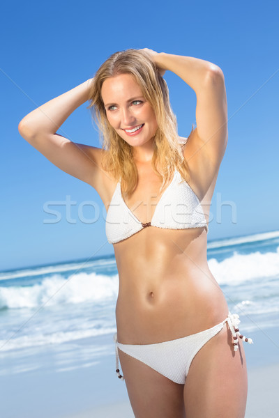 Foto d'archivio: Bella · bianco · bikini · spiaggia