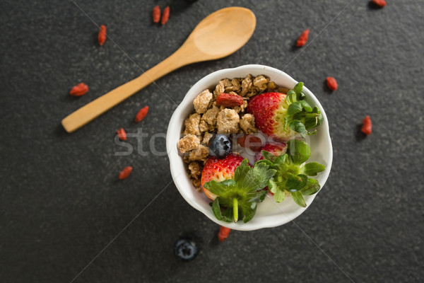 [[stock_photo]]: Bol · déjeuner · céréales · fruits · spatule · noir