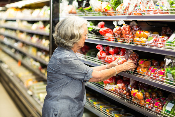 Stockfoto: Senior · vrouw · uit · groenten · supermarkt