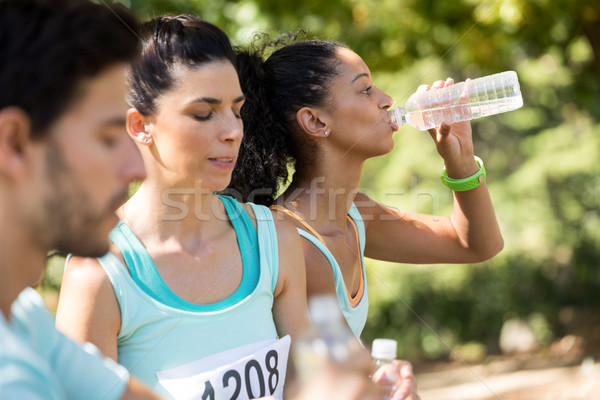 Maraton sportolók víz vízipark nő természet Stock fotó © wavebreak_media
