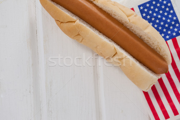 Foto stock: Perro · caliente · bandera · de · Estados · Unidos · blanco · mesa · de · madera · primer · plano · alimentos