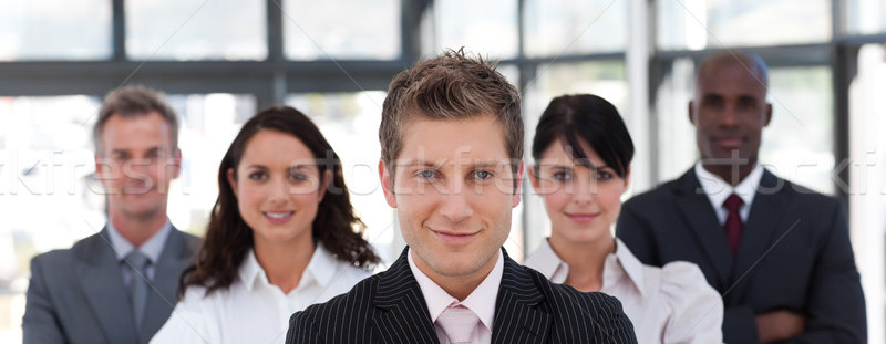 Lächelnd Business Manager führend Team stehen Stock foto © wavebreak_media