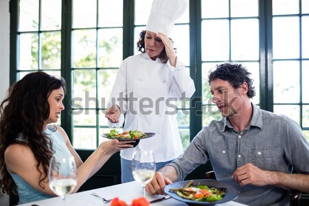 [[stock_photo]]: Chef · alimentaire · plat · serveuse · ordre · gare