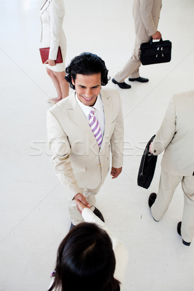 Foto stock: Pessoas · de · negócios · aperto · de · mãos · negócio · edifício · dois · mão