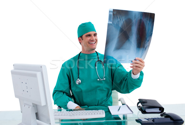 Pozitív sebész néz röntgen iroda fehér Stock fotó © wavebreak_media