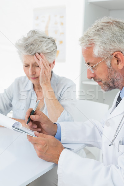 Weiblichen Senior Patienten Arzt medizinischen Büro Stock foto © wavebreak_media