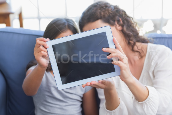 Foto stock: Feliz · madre · hija · sesión · sofá · toma