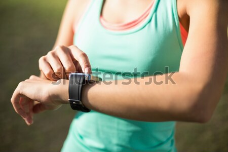 Entraîneur chronomètre main forêt [[stock_photo]] © wavebreak_media