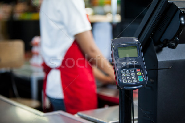 Karty kredytowej pieniężnych Licznik supermarket działalności technologii Zdjęcia stock © wavebreak_media