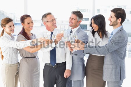üzleti csapat tapsol konferencia iroda nő öltöny Stock fotó © wavebreak_media