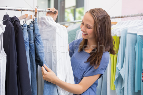 Foto stock: Bastante · morena · entusiasta · feminino · sorridente