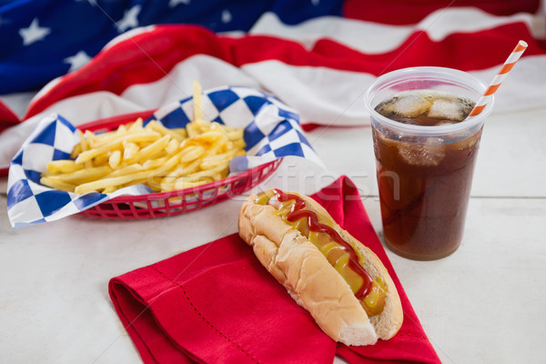 Amerikaanse vlag hot dog houten tafel voedsel glas Stockfoto © wavebreak_media