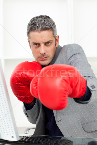 Geschäftsmann heraus Wettbewerb Büro Hand Auge Stock foto © wavebreak_media