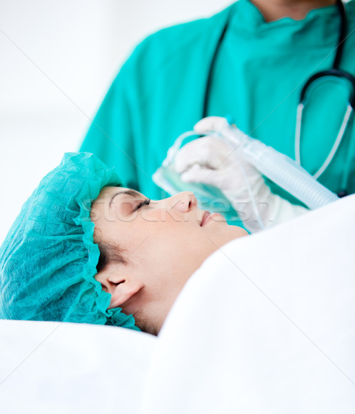 Női beteg oxigénmaszk kórház orvosi egészség Stock fotó © wavebreak_media