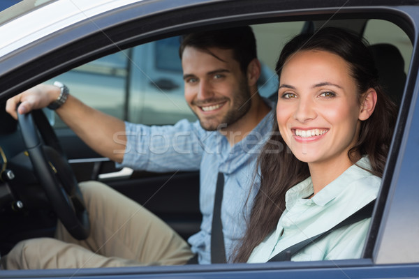 Sonriendo cámara coche femenino masculina Foto stock © wavebreak_media