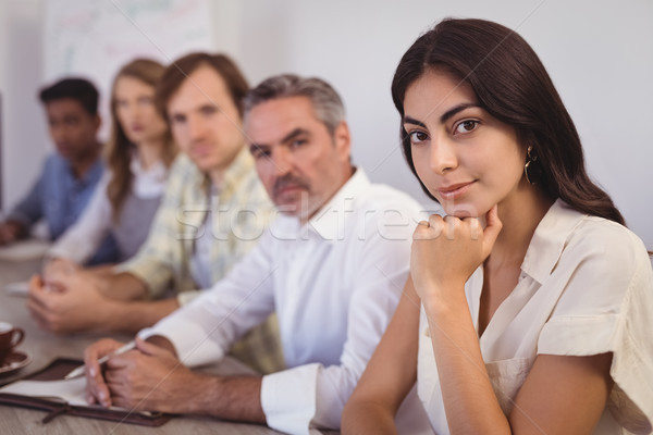 Oameni de afaceri şedinţei sala de conferinte portret femeie birou Imagine de stoc © wavebreak_media