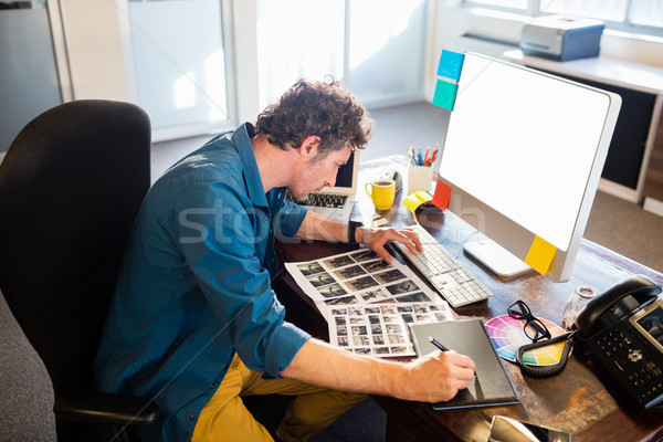 Geschäftsmann Computer Mann Stift Tastatur traurig Stock foto © wavebreak_media