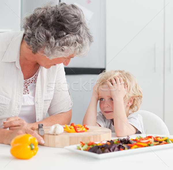 Stockfoto: Weinig · jongen · naar · grootmoeder · koken · home