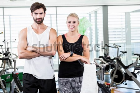 [[stock_photo]]: Instructeur · souriant · caméra · gymnase · heureux · sport