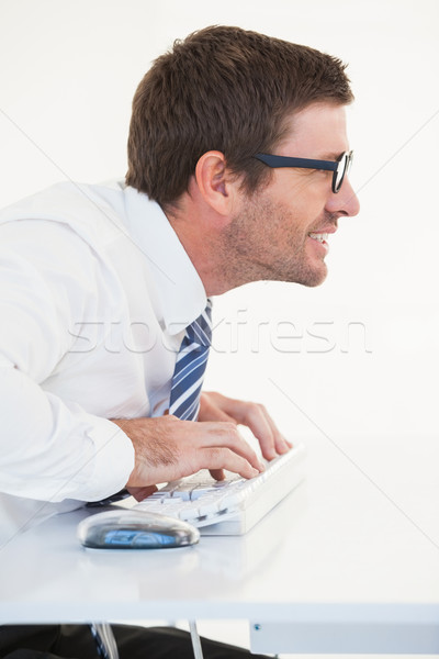 Stock fotó: üzlet · munkás · olvasószemüveg · számítógép · fehér · férfi