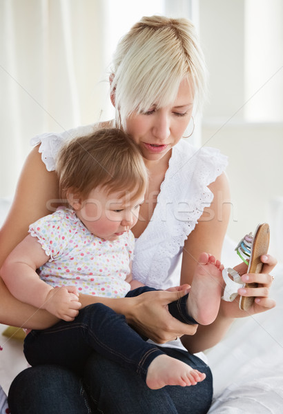 Gelukkig moeder spelen dochter woonkamer vrouw Stockfoto © wavebreak_media